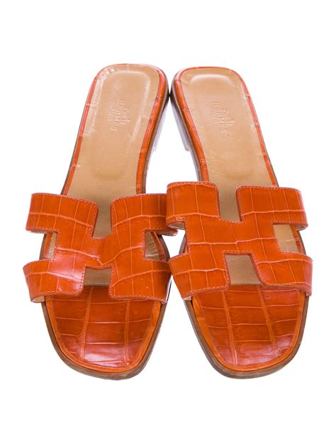 hermes oran alligator|Hermes Shiny Alligator Oran Sandals 41 Rose Mexico.